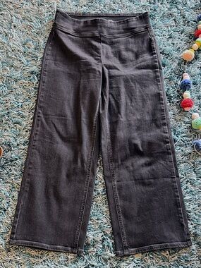Old Navy — High Rise Weekender Black Wide-Leg Flare Jeans